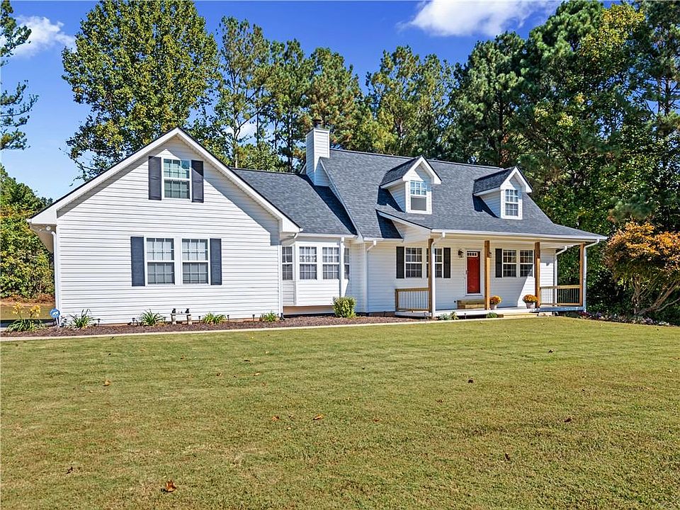 1st image of 255 Meadows Ct