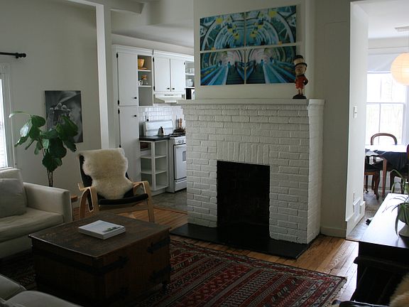 2nd image of 3027 Grayland Ave
