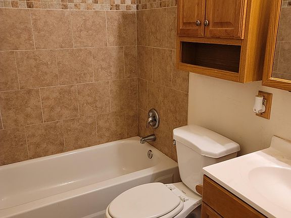3rd image of 3507 W Orangewood Ave