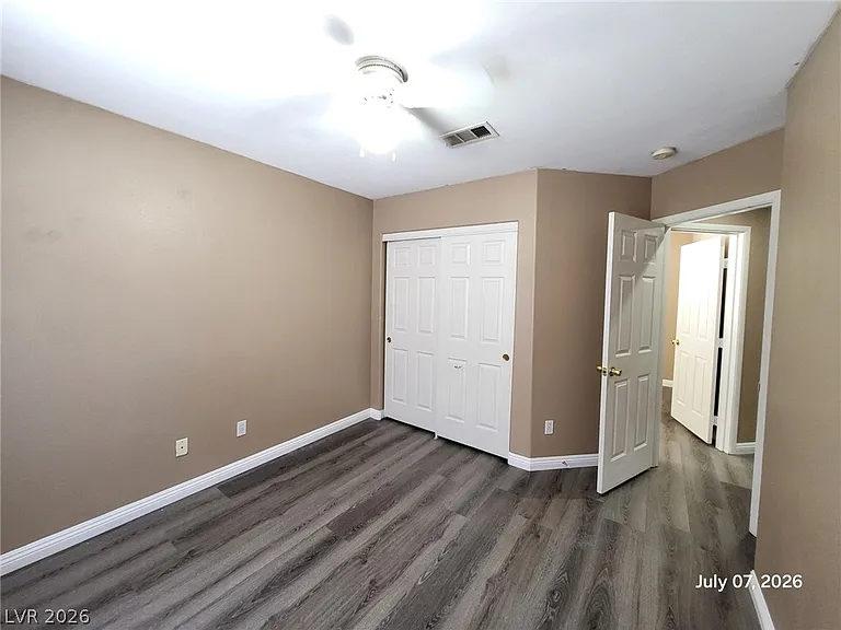 8312 Candlefish Ct — Photo 11