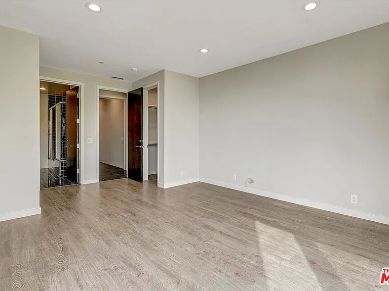3850 Rambla Orienta — Photo 24