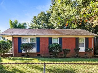 135 Short Hills Dr, Charlotte, NC 28217