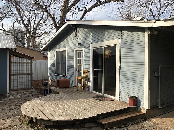 Back deck off master suite.