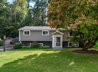 25 Rolling Ln, Wayland, MA 01778
