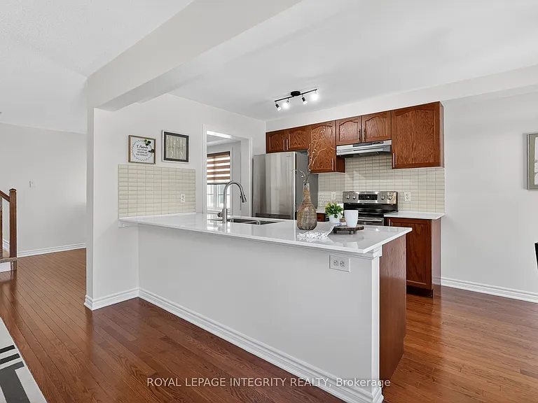2619 Baynes Sound Way — Photo 16