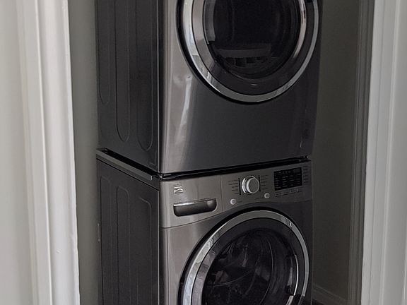 4th image of 8610 Beverlywood St #8610