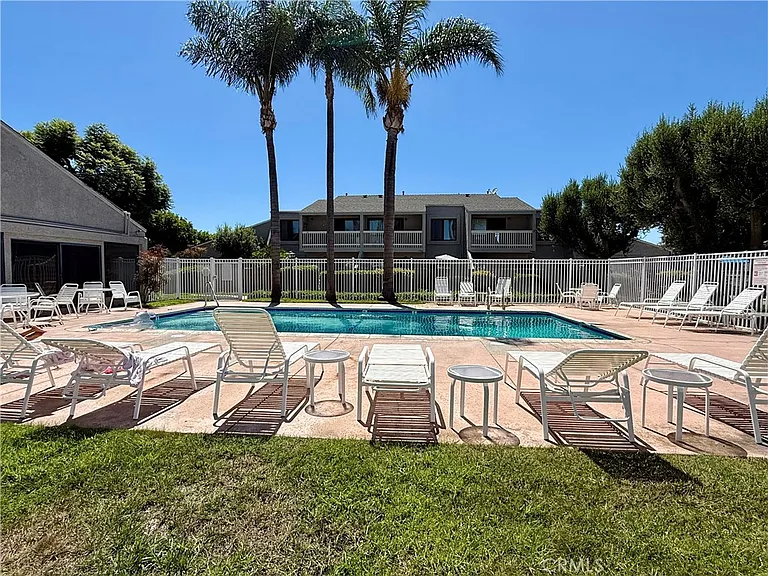17815 Beard Ln — Photo 21