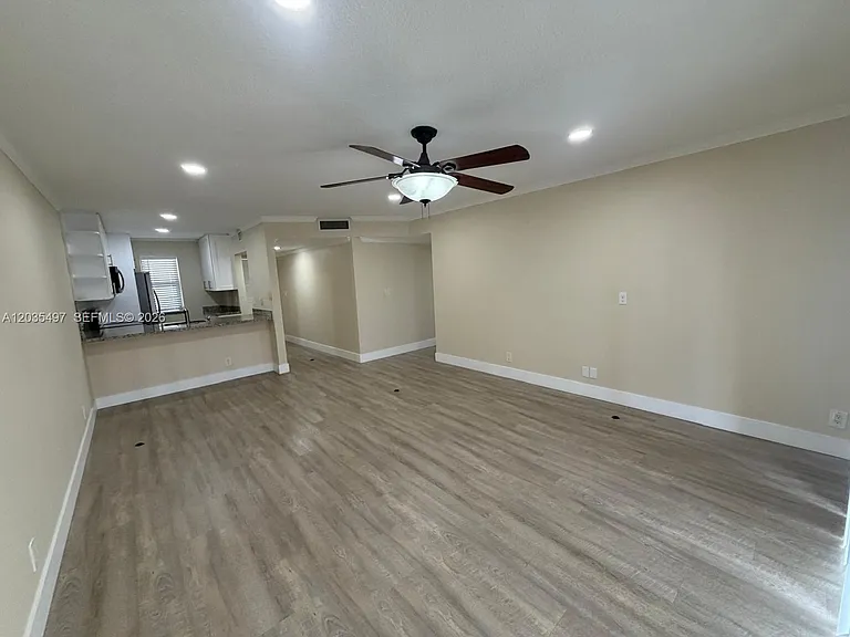 8443 Royal Palm Blvd #8443 — Photo 41