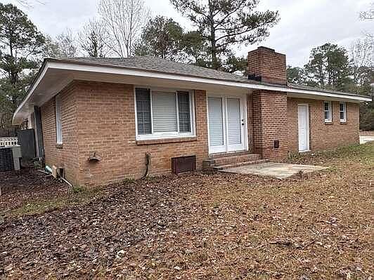 2nd image of 80 Lillie Dr