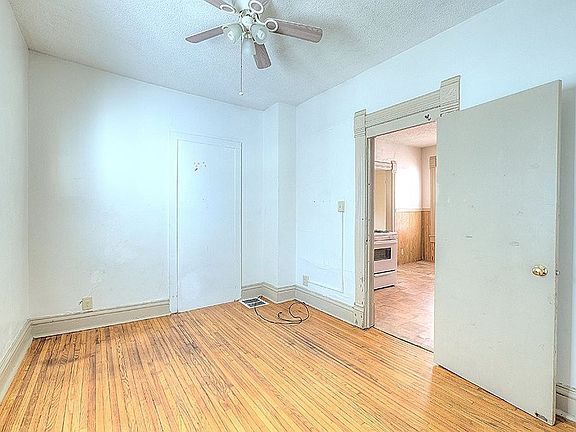 4th image of 1606 5th Ave #1
