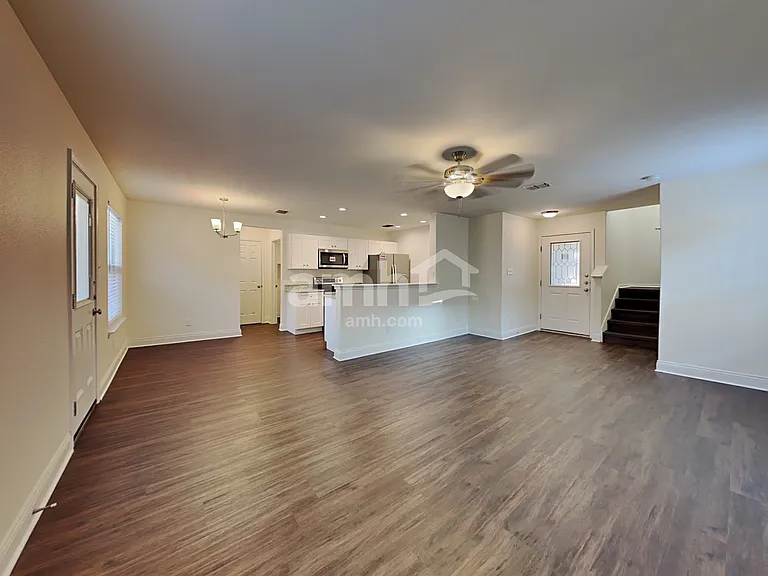 10815 Canter Spur — Photo 4