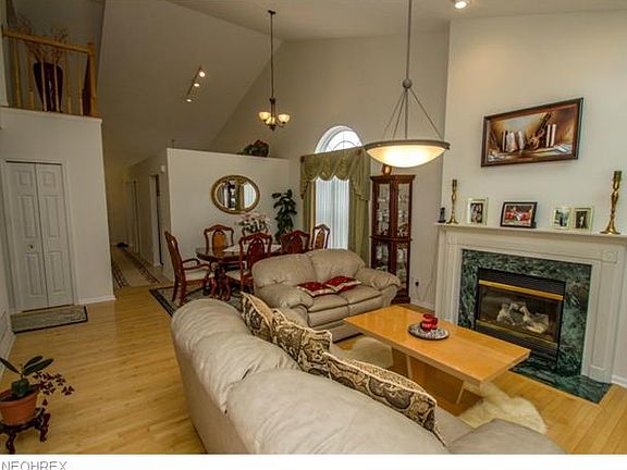 5th image of 8284 Montridge Ct