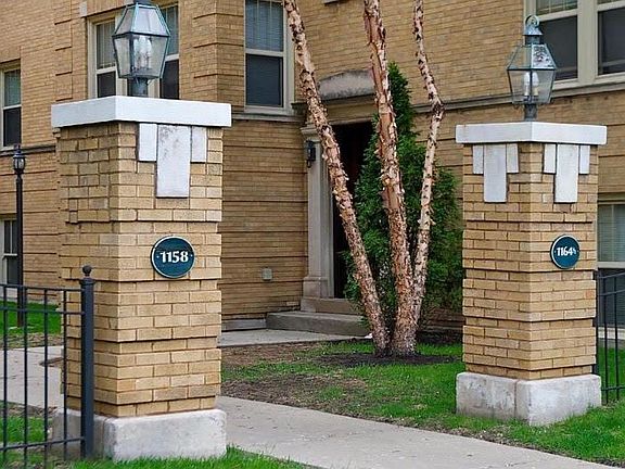 2nd image of 1162 S Oak Park Ave APT 1