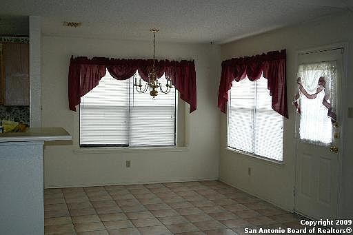 3rd image of 5022 Cabin Lake Dr