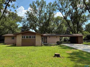 3615 Vogel Dr NW, Huntsville, AL 35810