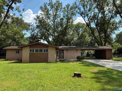 3615 Vogel Dr NW, Huntsville, AL, 35810