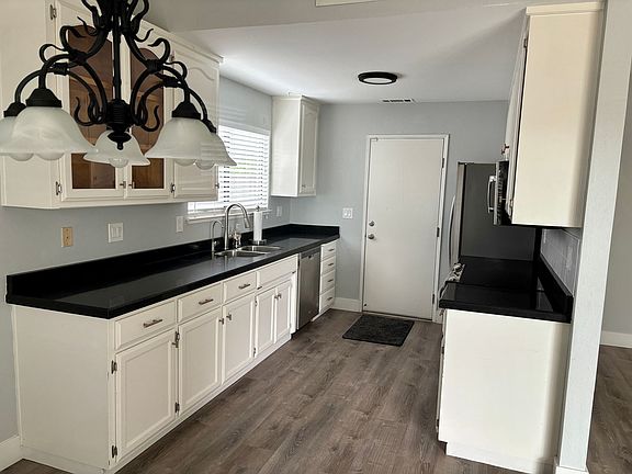 2nd image of 4864 Hillbrook Dr