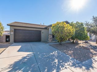 6831 S Thimbleberry Rd, Tucson, AZ 85756