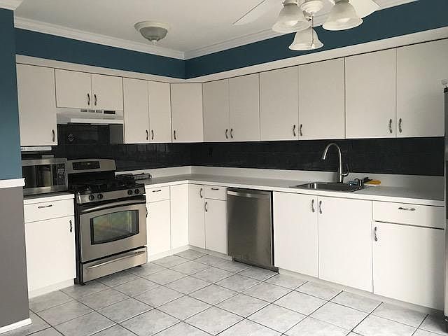 1st image of 164 Crossfield Ave