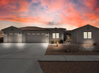 5608 Kimberlite Dr NW, Albuquerque, NM 87120