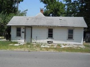 732 E South St, Neosho, MO 64850