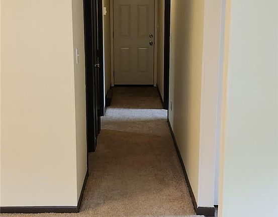 5th image of 213 E 3rd St