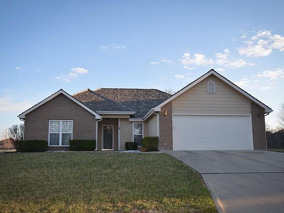 2nd image of 1527 Columbine Dr