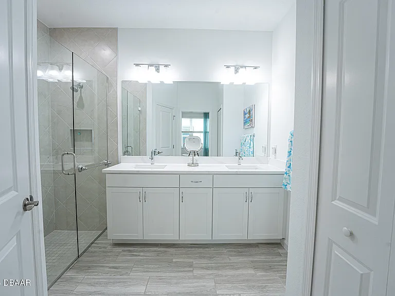 375 Latitude Dr — Photo 14