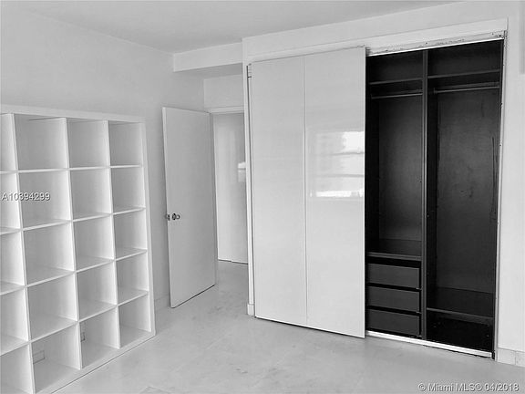 4th image of 1430 Brickell Bay Dr APT 1205