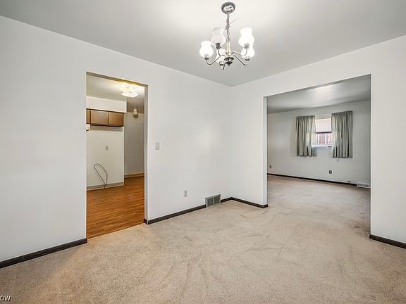 3rd image of 3807-3809 Elmwood Ave #3807-3809