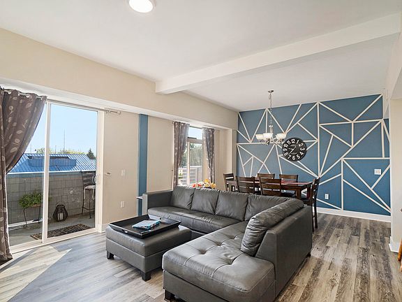 5th image of 530 Miller Dr Unit 202