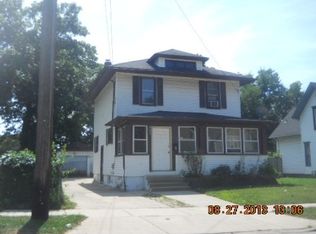 423 Franklin Blvd, Elgin, IL 60120