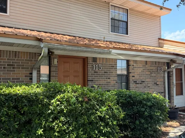 115 Classic Ct, Fort Walton Beach, FL 32548