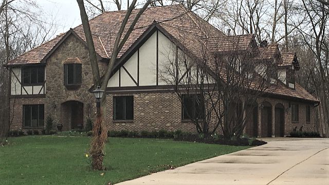 1st image of 209 Northampton Ln