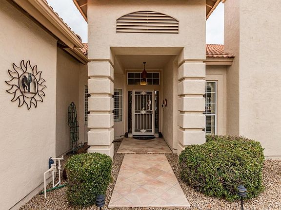 4th image of 26024 S Buttonwood Dr