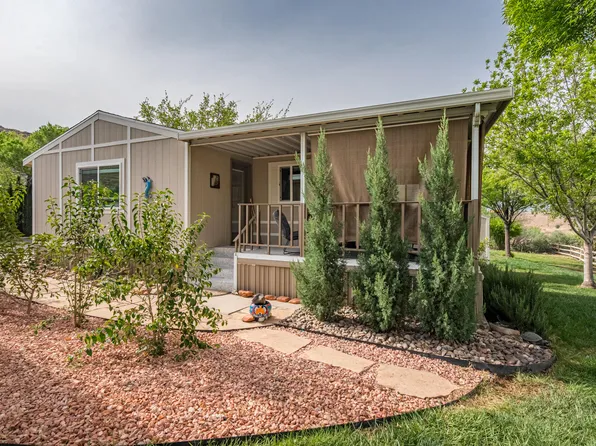 5 Scenic Cir, Hurricane, UT 84737