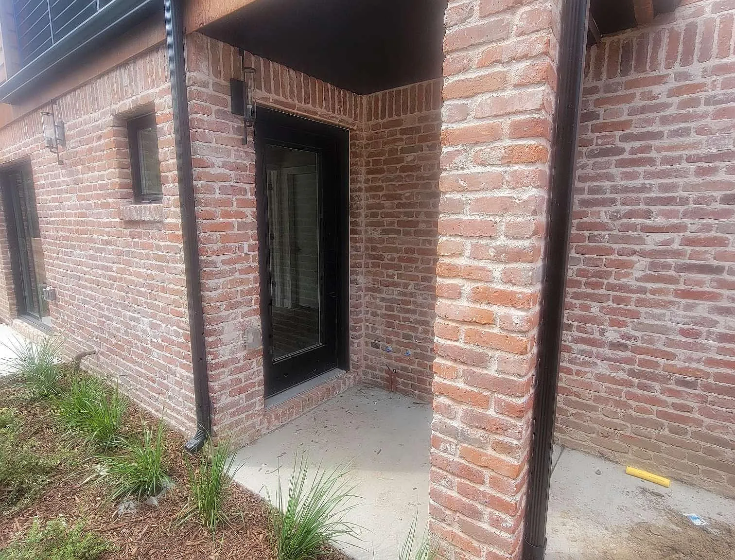 3 bed, 1649 sqft, $4,300 — Photo 3