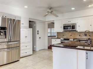 13741 Tanglewood Dr, Farmers Branch, TX 75234