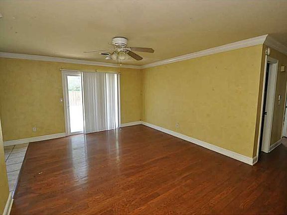 2nd image of 1311 Janda Dr
