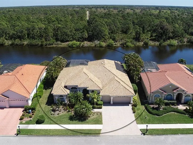 1156 Mallard Marsh Dr — Photo 2