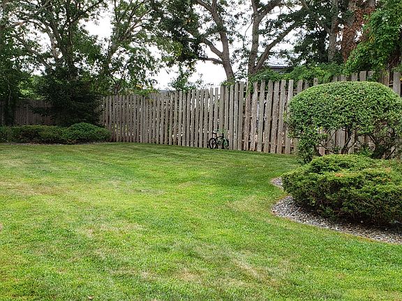 4th image of 1029 Iyannough Rd APT 12A