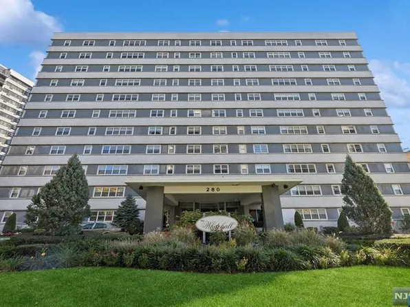 280 Prospect Ave APT 10O, Hackensack, NJ 07601