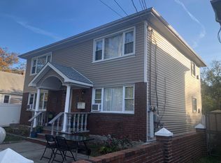 22022 139th Ave FLOOR 2, Springfield Gardens, NY 11413