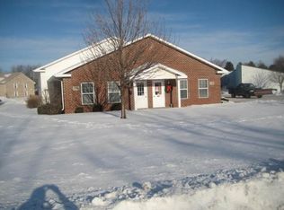 1292 Osborn Ave, Oshkosh, WI 54902