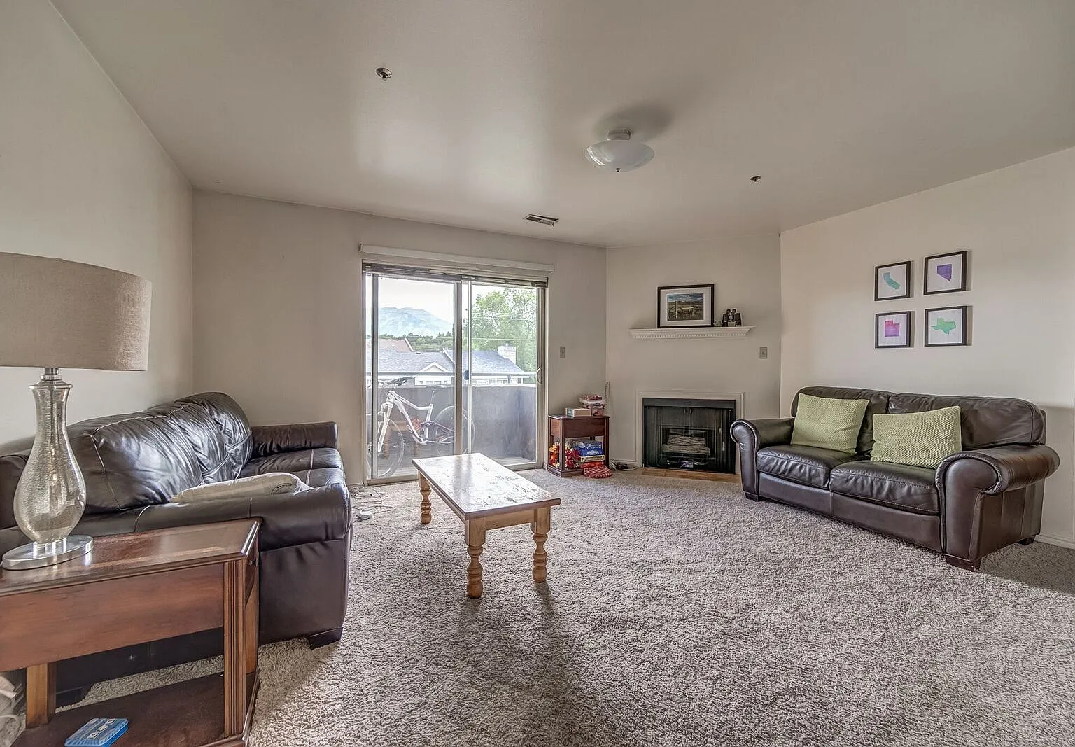 2 bed, 988 sqft, $449 — Photo 4