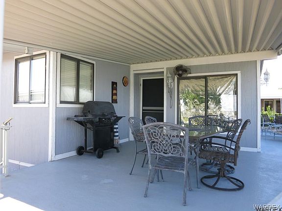 5th image of 542 Beach Dr