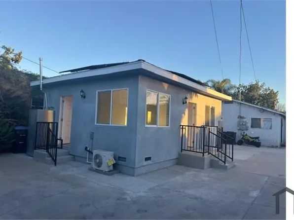 4050 E 58th St APT A, Maywood, CA 90270