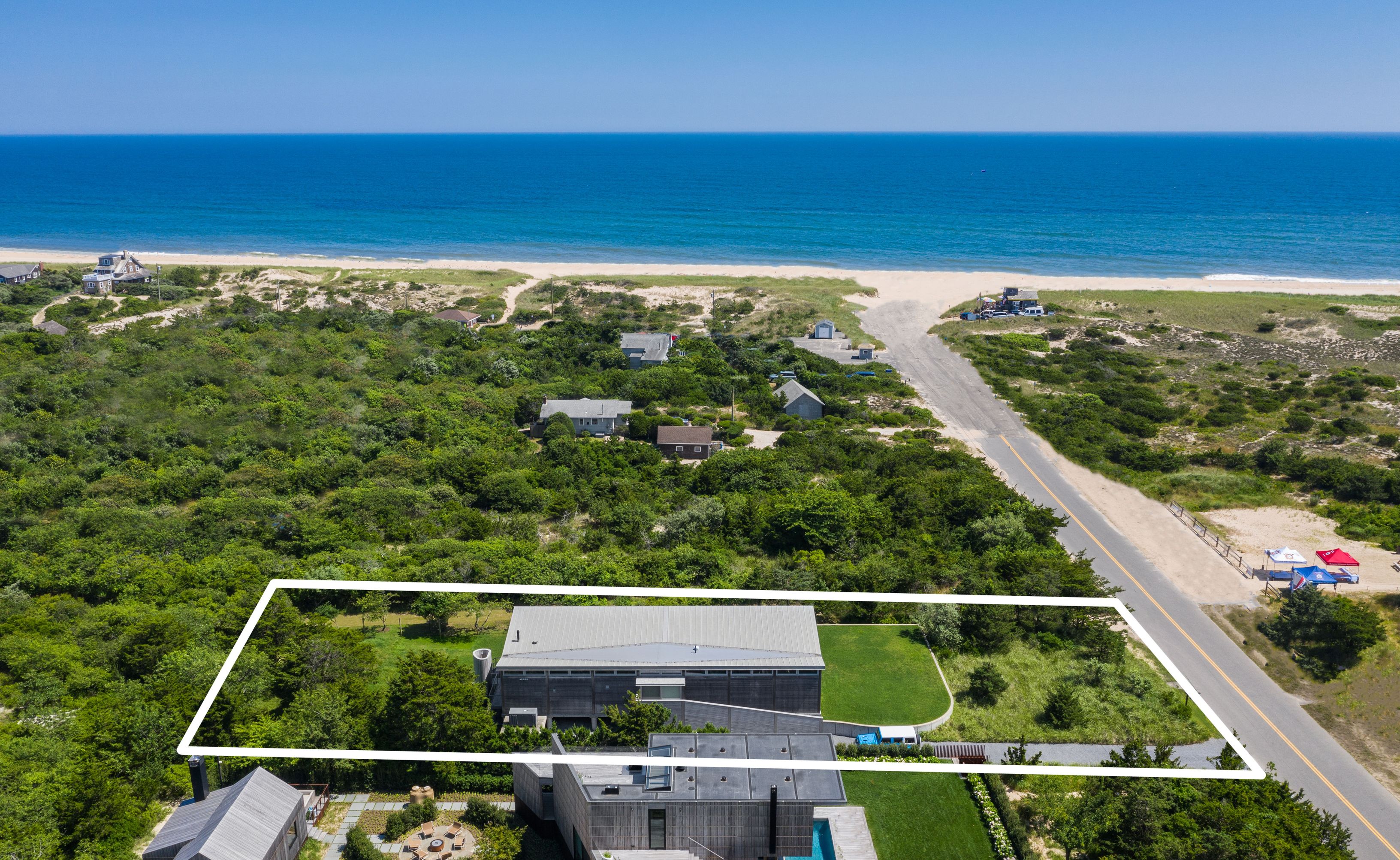 163 Atlantic Ave, Amagansett, NY 11930 Out East