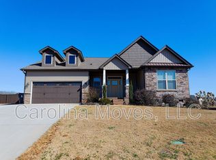 210 Royal Hill Ln, Piedmont, SC 29673