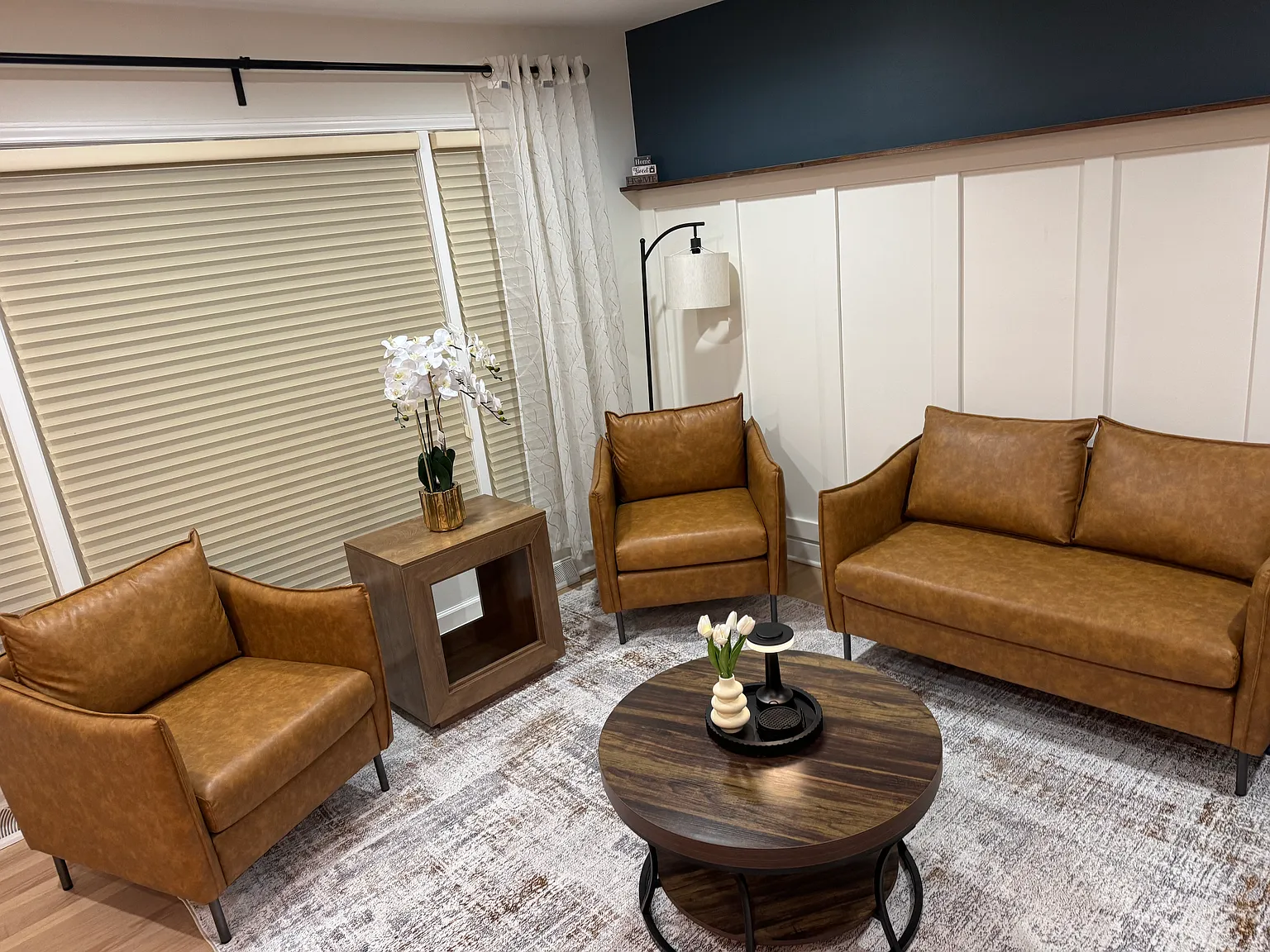 3 bed, 2000 sqft, $4,700 — Photo 3